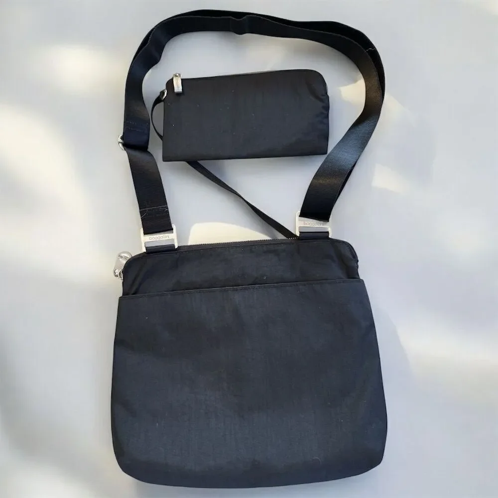 Baggallini Tulum Adjustable Crossbody Travel Bag Black Detachable Wristlet